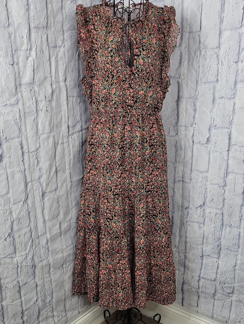 BB Dakota Floral Midi Dress Medium Ruffle Sleeve Smocked Boho